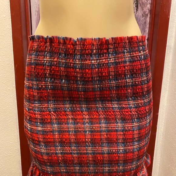 Fashion nova rushed red plaid mini skirt size M - Picture 3 of 7